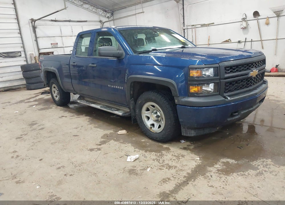 2015 CHEVROLET SILVERADO 1500 WT VIN: 1GCVKPEC8FZ228893