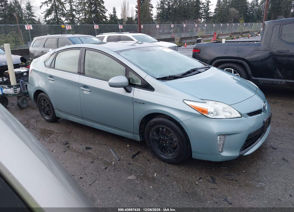 2013 TOYOTA PRIUS TWO VIN: JTDKN3DUXD5671614