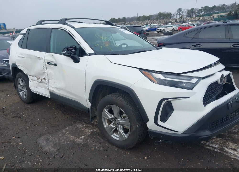 2025 TOYOTA RAV4 XLE VIN: 2T3P1RFVXSC523111