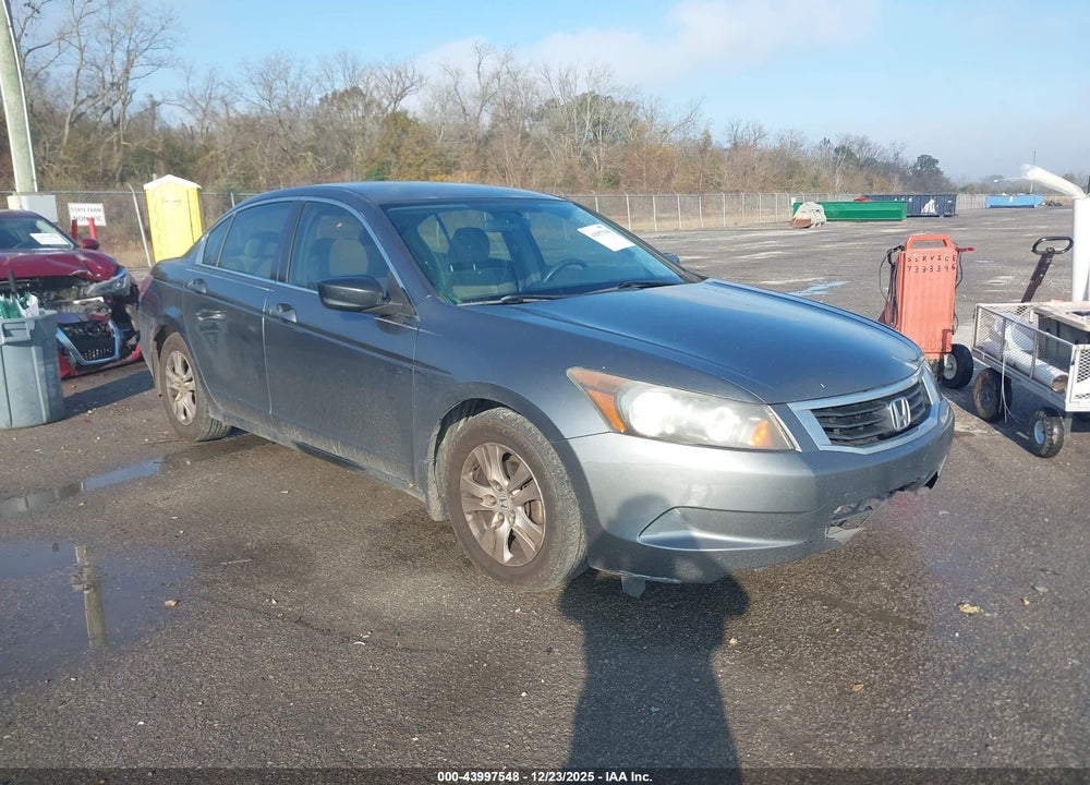 2009 HONDA ACCORD 2.4 LX-P VIN: JHMCP26409C008107
