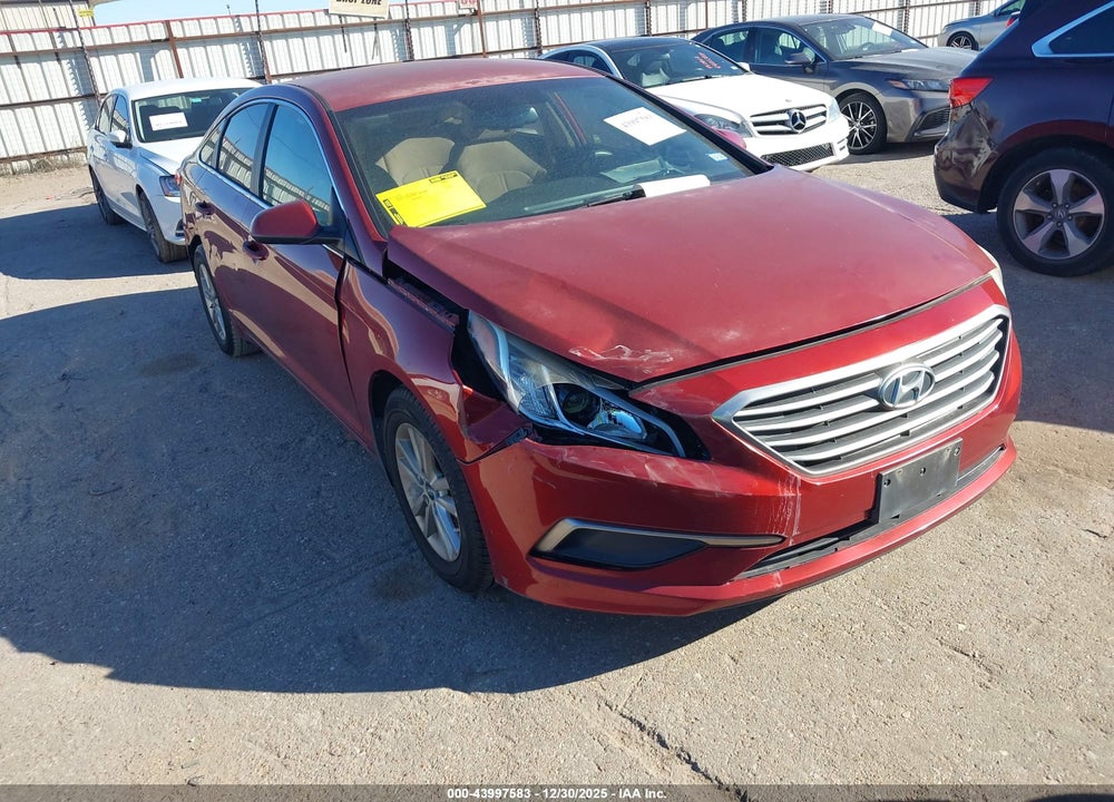 2016 HYUNDAI SONATA SE VIN: 5NPE24AF3GH312286