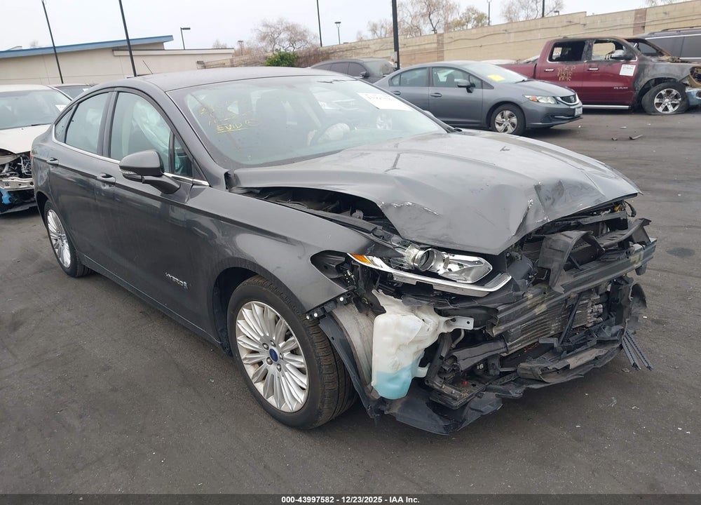 2016 FORD FUSION HYBRID SE VIN: 3FA6P0LU1GR166001