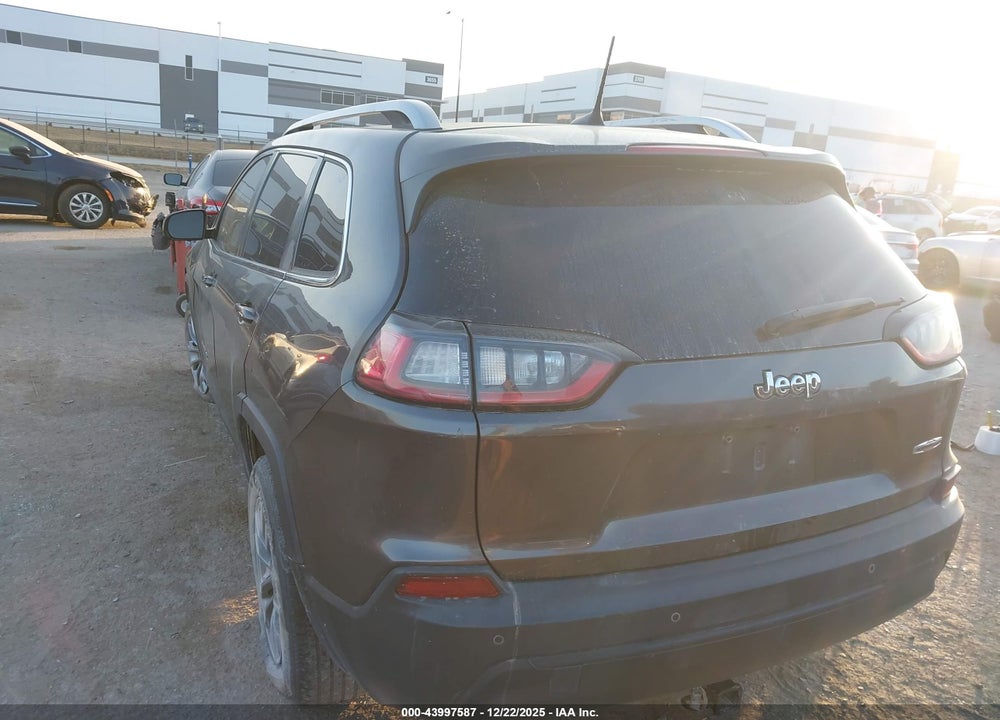 2019 JEEP CHEROKEE LATITUDE PLUS FWD VIN: 1C4PJLLB5KD332330