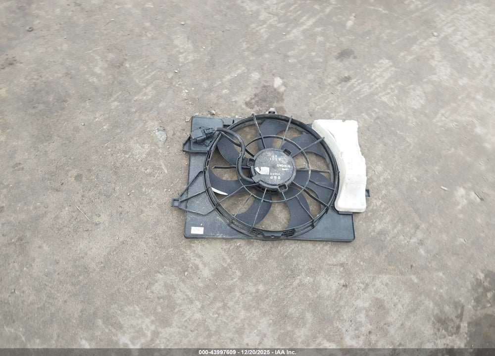 2021 HYUNDAI VENUE SE VIN: KMHRB8A31MU096594