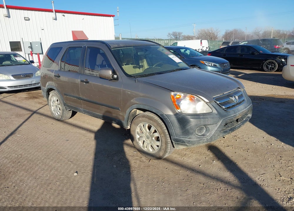 2005 HONDA CR-V EX VIN: JHLRD78805C063686