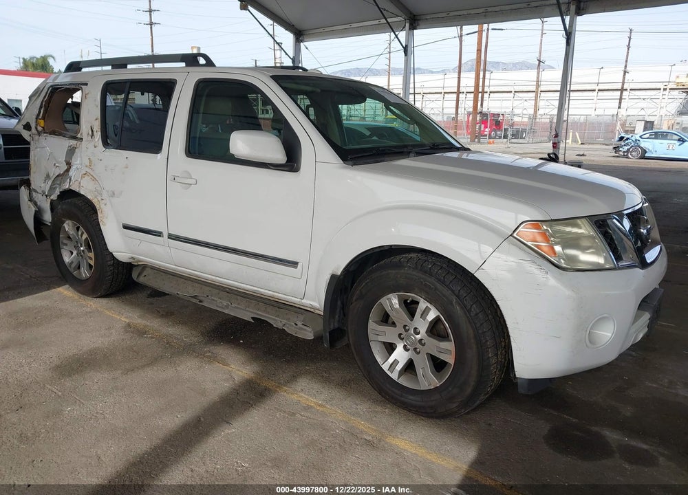 2012 NISSAN PATHFINDER SILVER VIN: 5N1AR1NN5CC601861