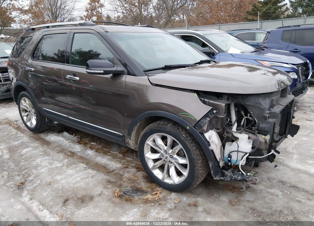 2015 FORD EXPLORER XLT VIN: 1FM5K8D81FGA12880
