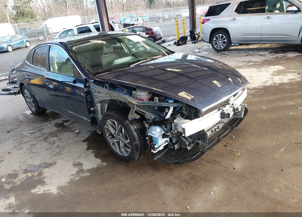 2021 HYUNDAI SONATA SEL VIN: 5NPEF4JA3MH102596