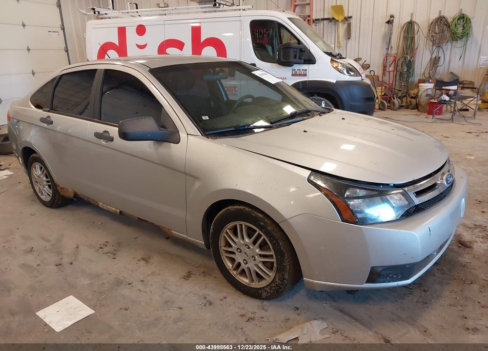 2011 FORD FOCUS SE VIN: 1FAHP3FN7BW145805