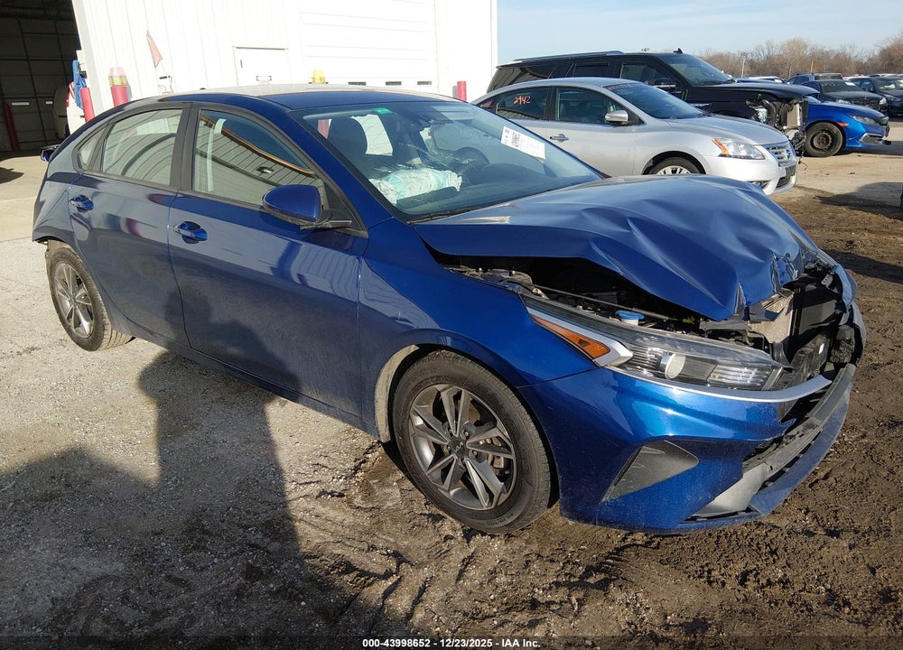 2022 KIA FORTE LXS VIN: 3KPF24AD2NE449093