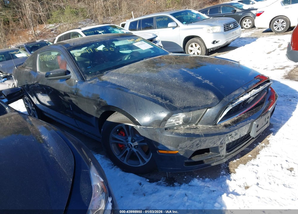 2014 FORD MUSTANG V6 PREMIUM VIN: 1ZVBP8AM2E5209011