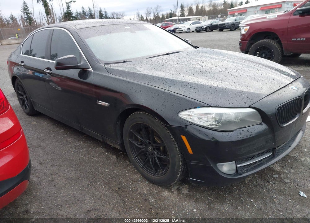 2011 BMW 528I VIN: WBAFR1C51BC747179