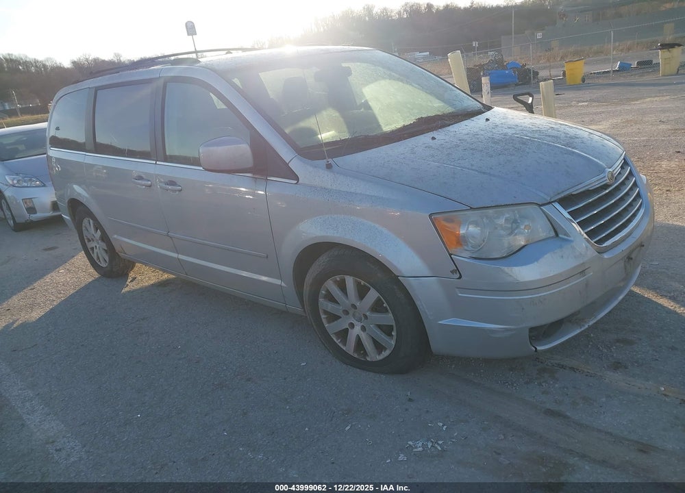 2008 CHRYSLER TOWN & COUNTRY TOURING VIN: 2A8HR54P18R662256