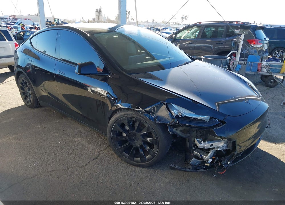 2021 TESLA MODEL Y PERFORMANCE DUAL MOTOR ALL-WHEEL DRIVE/STANDARD RANGE REAR-WHEEL DRIVE VIN: 5YJYGAED5MF135675