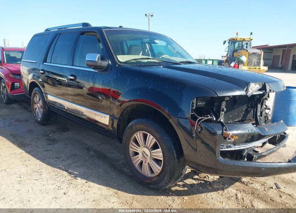 2007 LINCOLN NAVIGATOR ULTIMATE VIN: 5LMFU27527LJ00548
