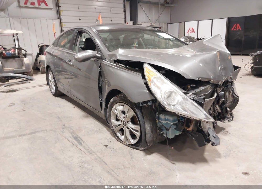 2011 HYUNDAI SONATA LIMITED VIN: 5NPEC4ACXBH290315