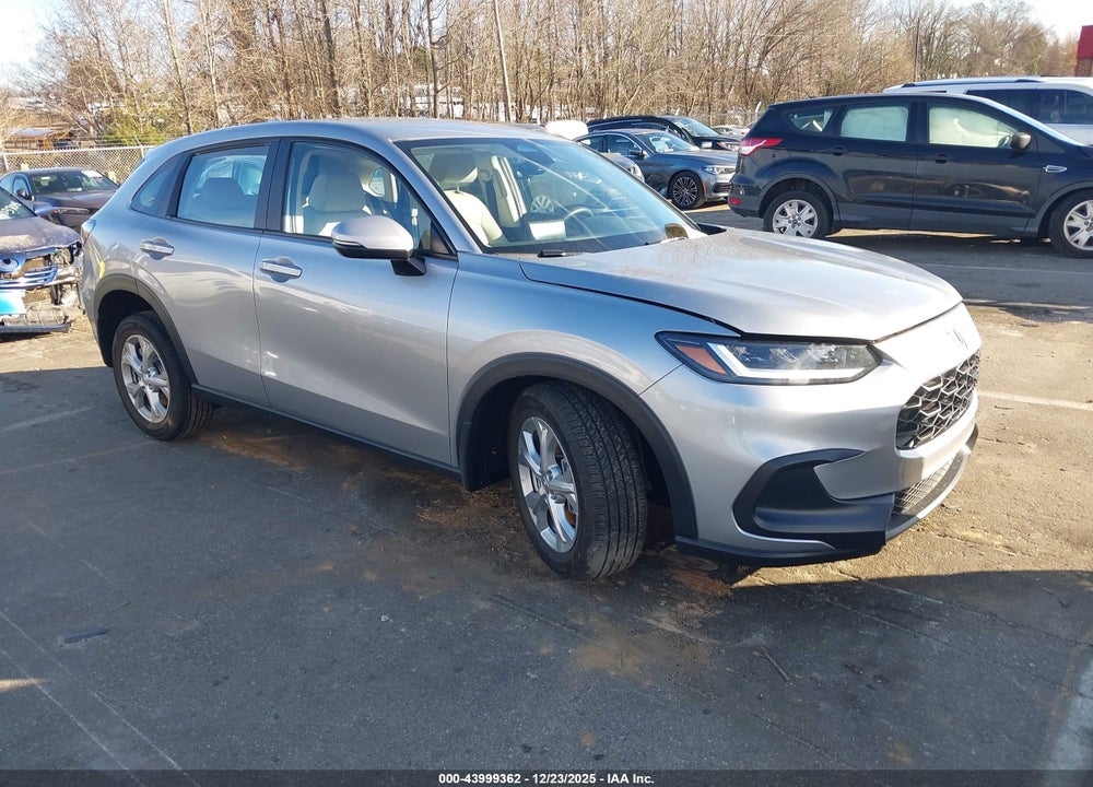 2025 HONDA HR-V 2WD LX VIN: 3CZRZ1H39SM728220