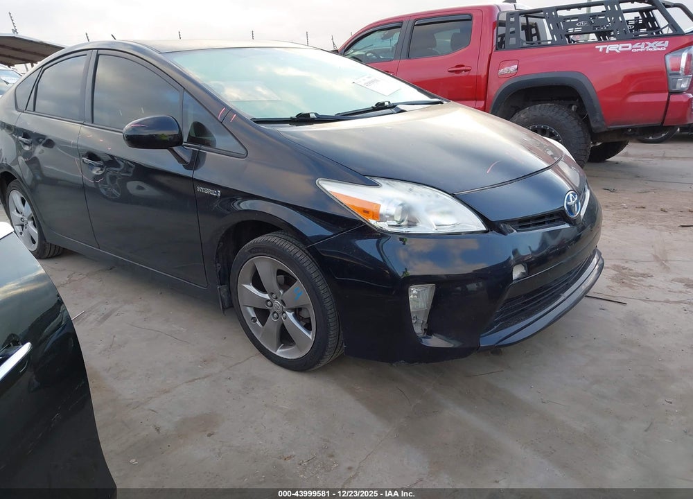 2013 TOYOTA PRIUS THREE SE VIN: JTDKN3DU4D5583979
