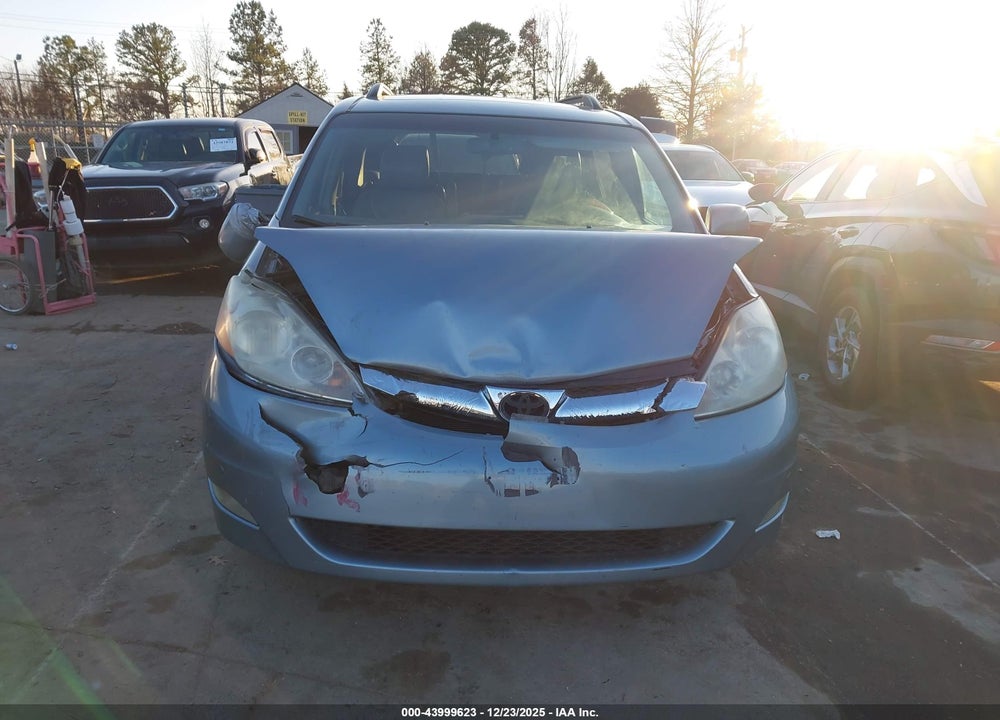 2010 TOYOTA SIENNA LIMITED VIN: 5TDYK4CCXAS331354