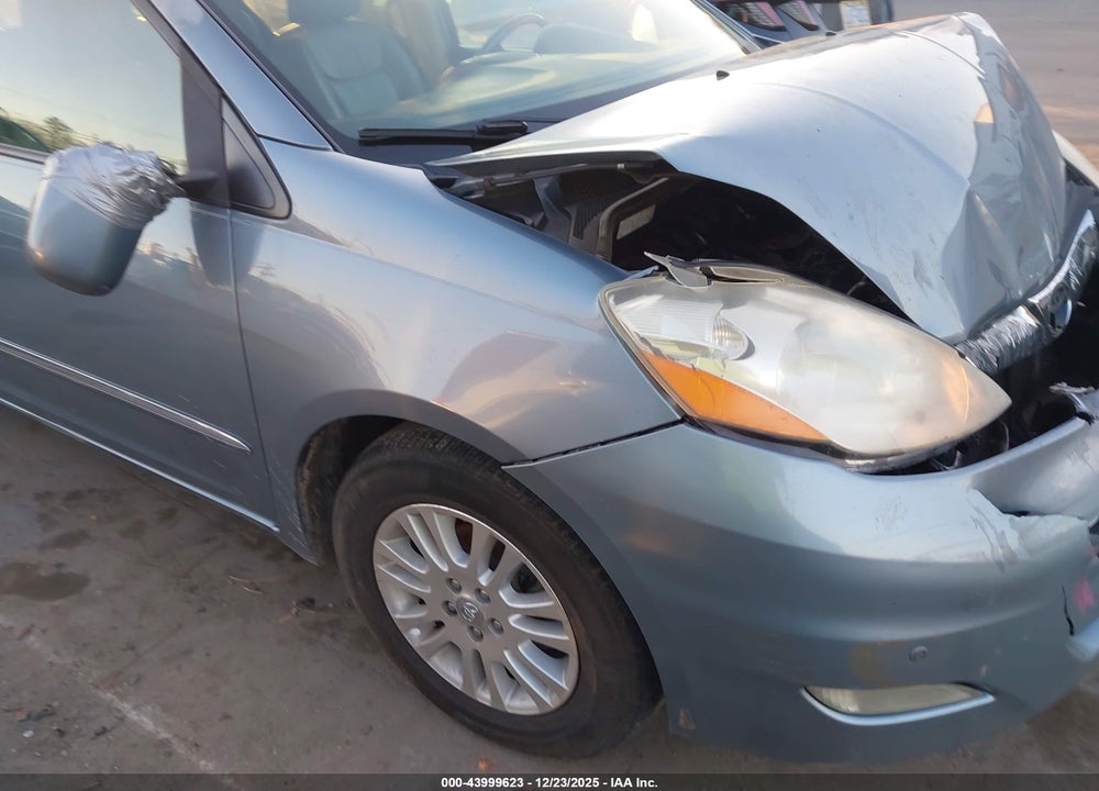 2010 TOYOTA SIENNA LIMITED VIN: 5TDYK4CCXAS331354