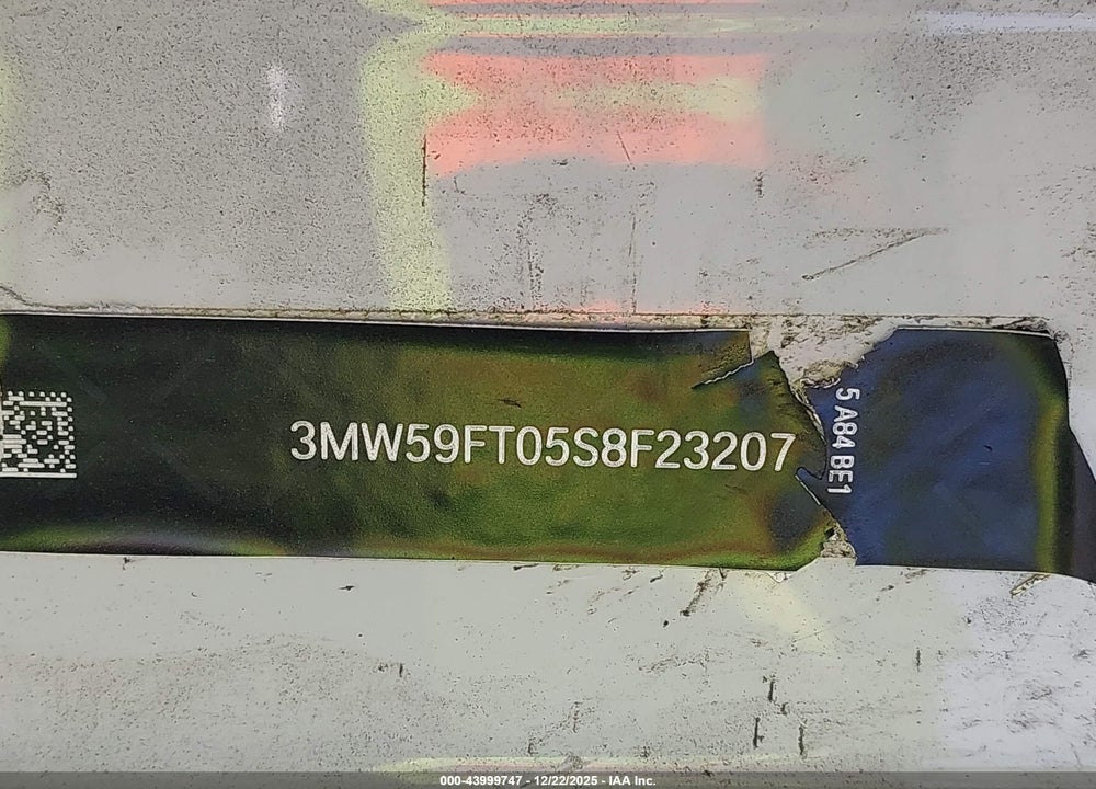 2025 BMW M340I VIN: 3MW59FT05S8F23207