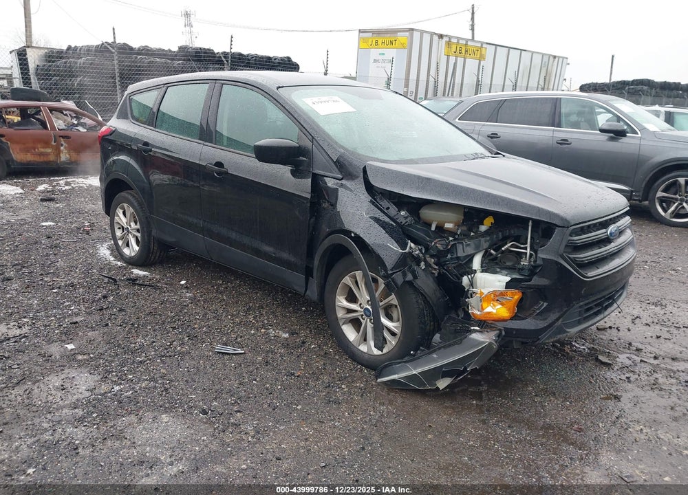2019 FORD ESCAPE S VIN: 1FMCU0F7XKUC18590