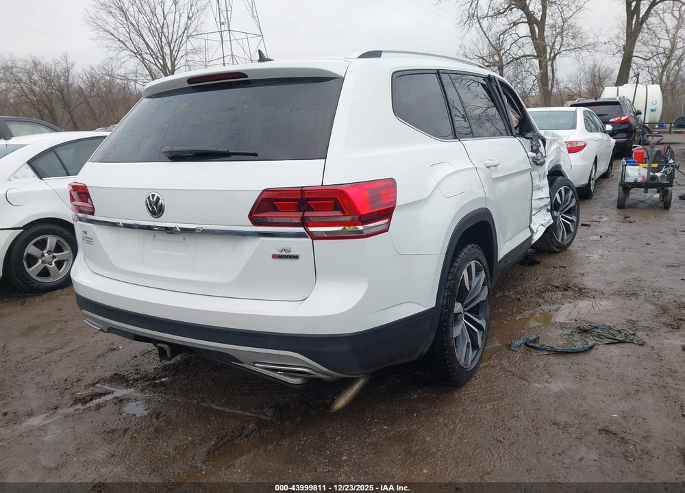 2019 VOLKSWAGEN ATLAS 3.6L V6 SE VIN: 1V2LR2CA8KC578009
