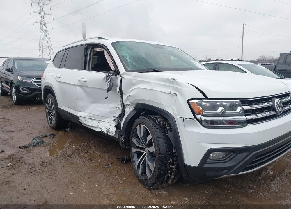 2019 VOLKSWAGEN ATLAS 3.6L V6 SE VIN: 1V2LR2CA8KC578009