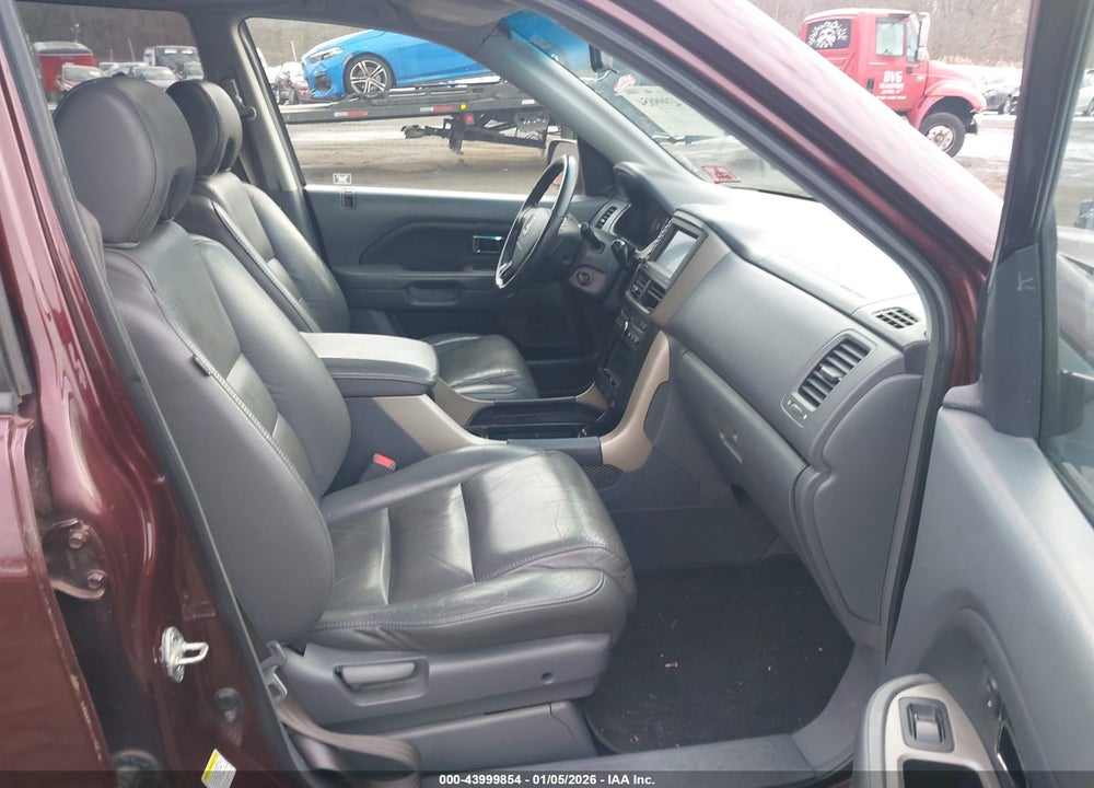2007 HONDA PILOT EX-L VIN: 5FNYF18717B030905