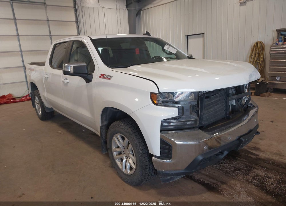 2021 CHEVROLET SILVERADO 1500 4WD  SHORT BED LT VIN: 1GCUYDED8MZ231873