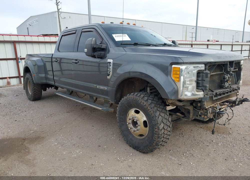 2017 FORD F-350 LARIAT VIN: 1FT8W3DT7HEC53449