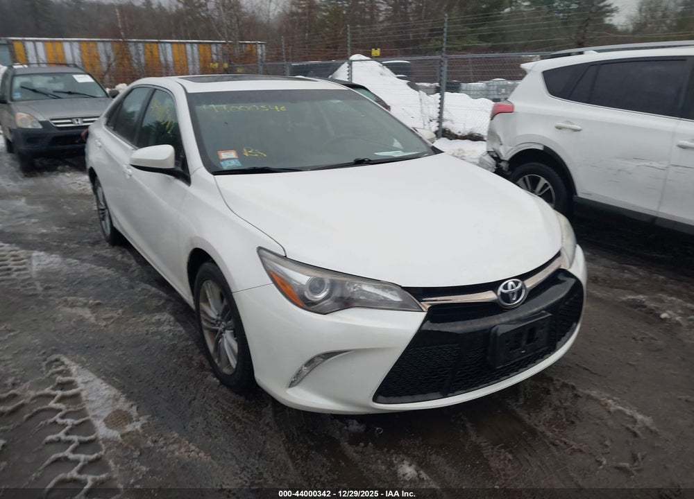 2015 TOYOTA CAMRY SE VIN: 4T1BF1FK1FU491259