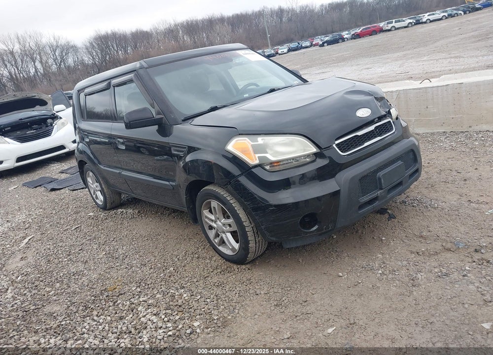 2010 KIA SOUL + VIN: KNDJT2A28A7034882