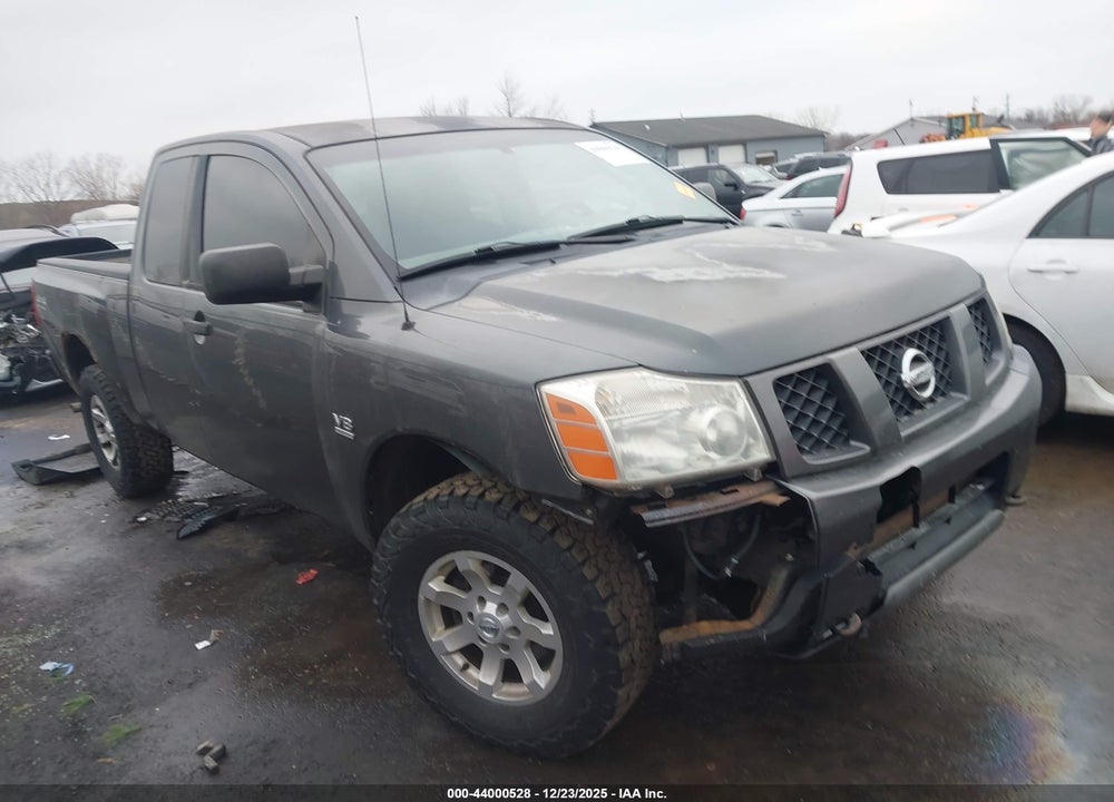2004 NISSAN TITAN XE VIN: 1N6AA06B24N527182