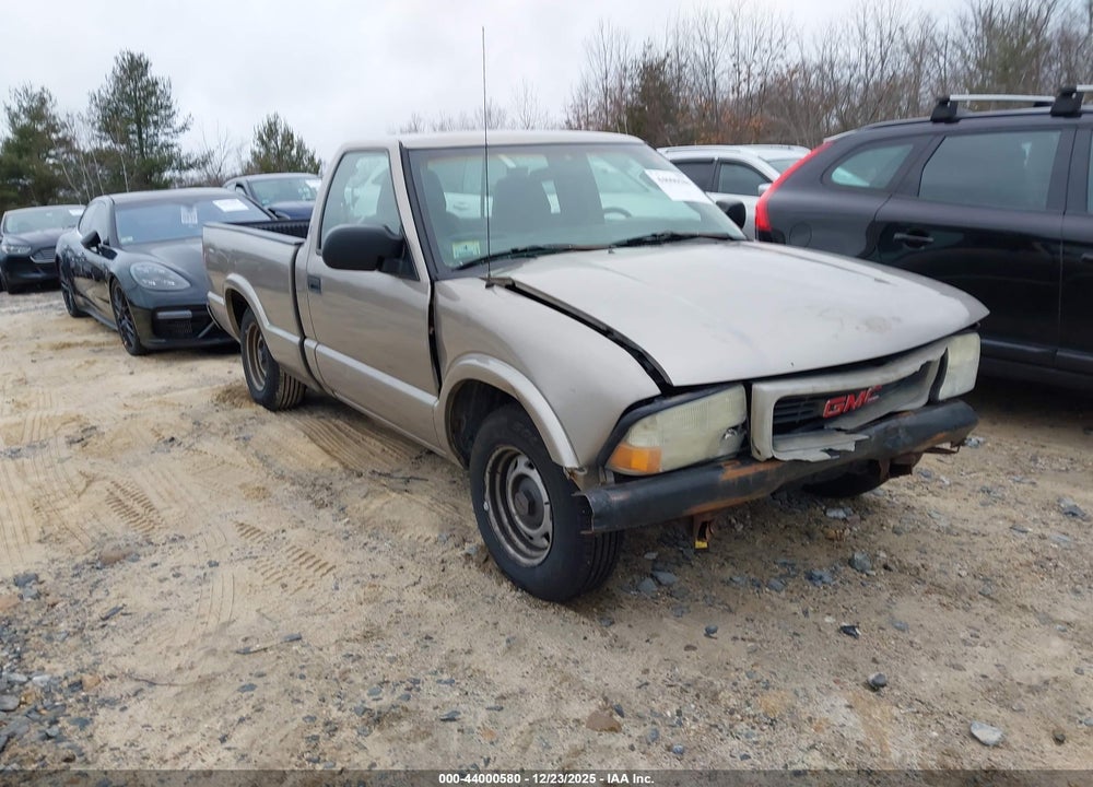 2003 GMC SONOMA SL VIN: 1GTCS14H038241320