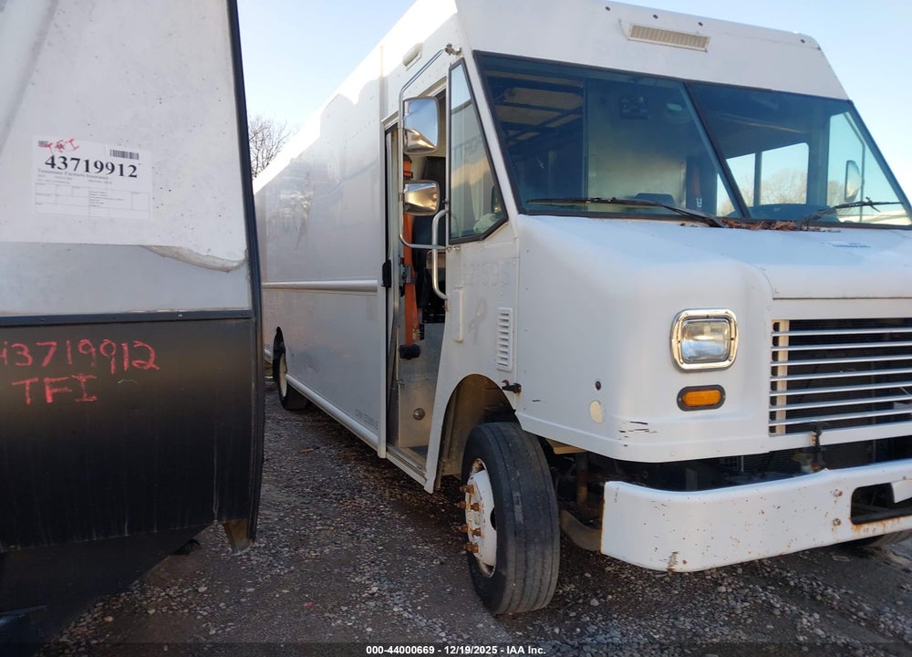 2012 WORKHORSE CUSTOM CHASSIS COMMERCIAL CHASSIS W62 VIN: 5B4MFG2E1C3448838