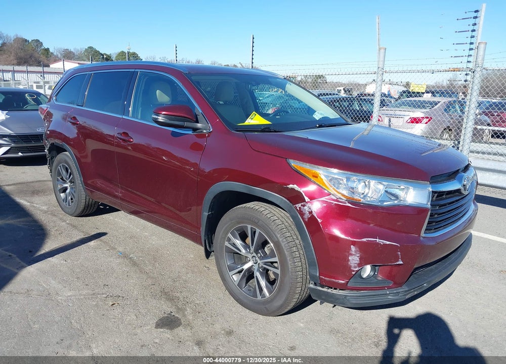 2016 TOYOTA HIGHLANDER XLE V6 VIN: 5TDJKRFH6GS297038