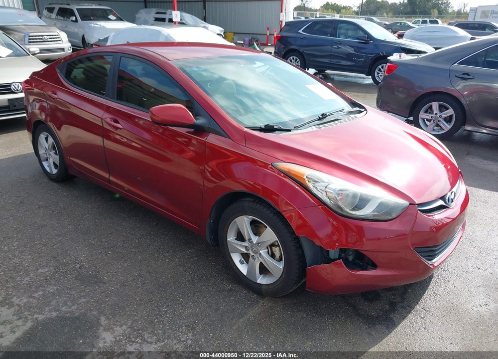 2013 HYUNDAI ELANTRA GLS VIN: 5NPDH4AE9DH393517