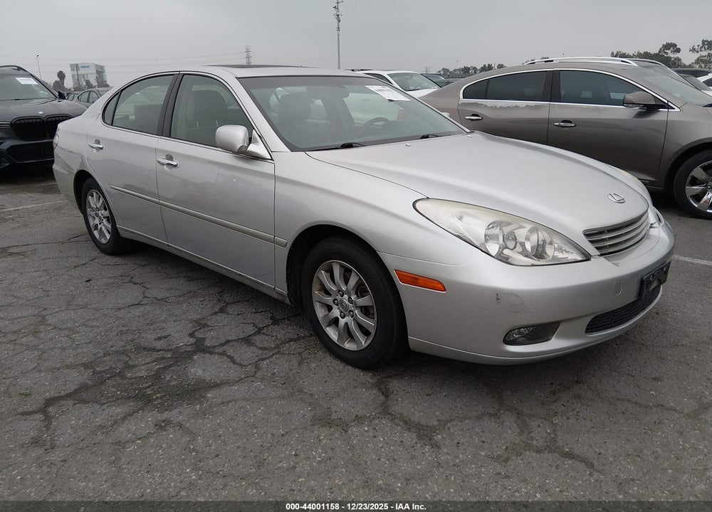 2002 LEXUS ES 300 VIN: JTHBF30G725032258