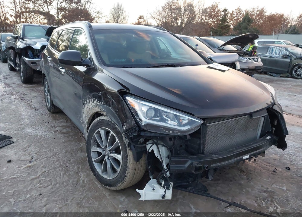 2017 HYUNDAI SANTA FE SE VIN: KM8SMDHF2HU165724