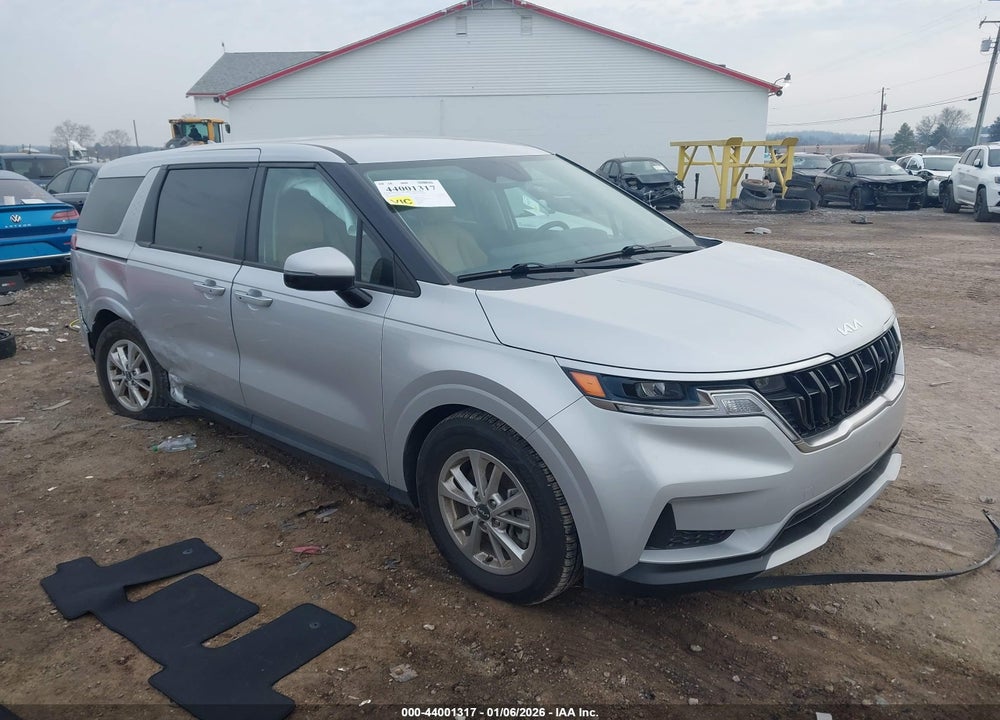 2023 KIA CARNIVAL MPV LX SEAT PACKAGE VIN: KNDNB4H37P6193325