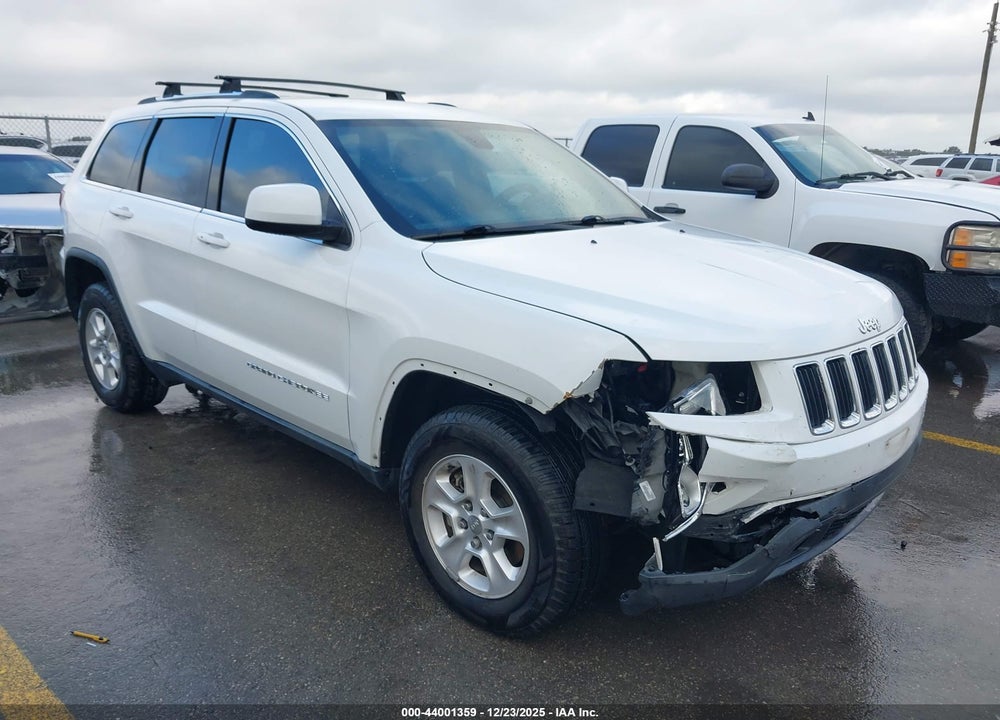 2015 JEEP GRAND CHEROKEE LAREDO VIN: 1C4RJFAG3FC159637