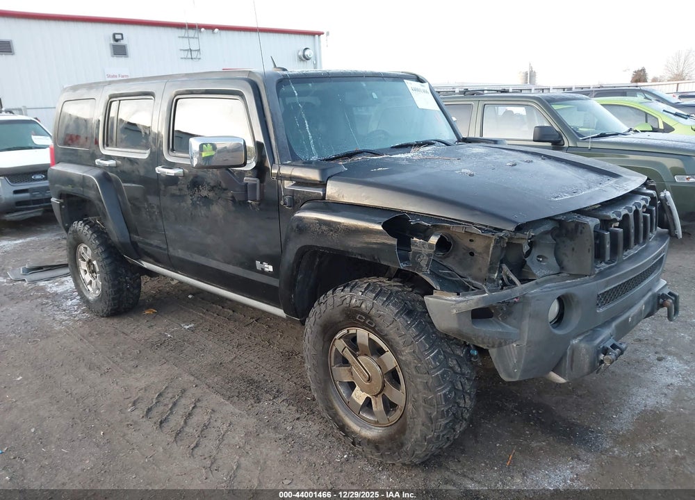2010 HUMMER H3 SUV ALPHA VIN: 5GTMNLEP7A8114213