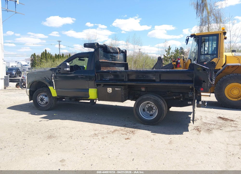 2024 FORD F-350 CHASSIS XL VIN: 1FDRF3HN7REC10257