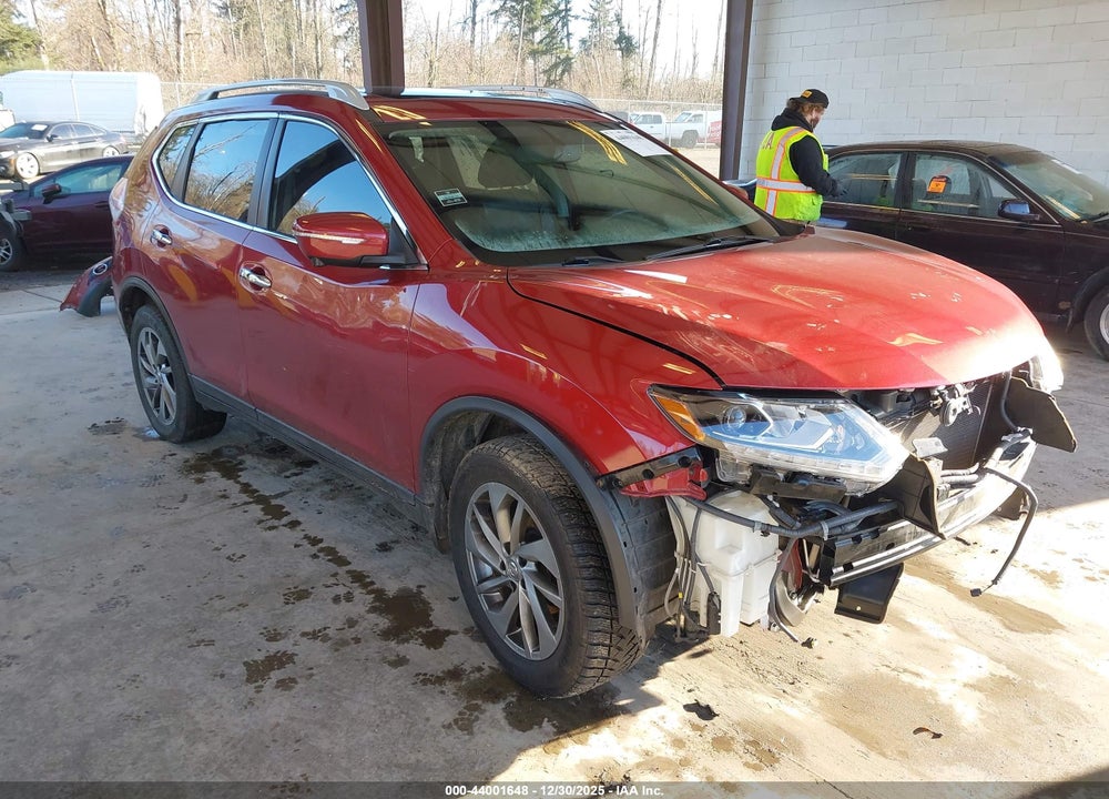 2015 NISSAN ROGUE S VIN: 5N1AT2MV6FC823841