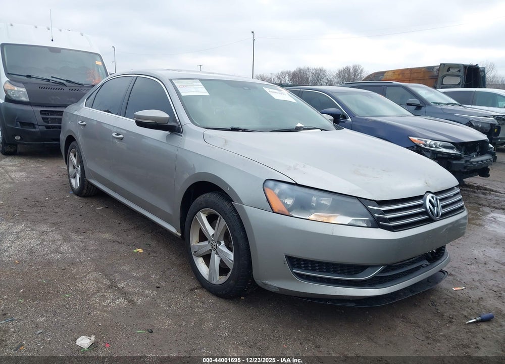 2014 VOLKSWAGEN PASSAT 1.8T SE VIN: 1VWBT7A34EC068824