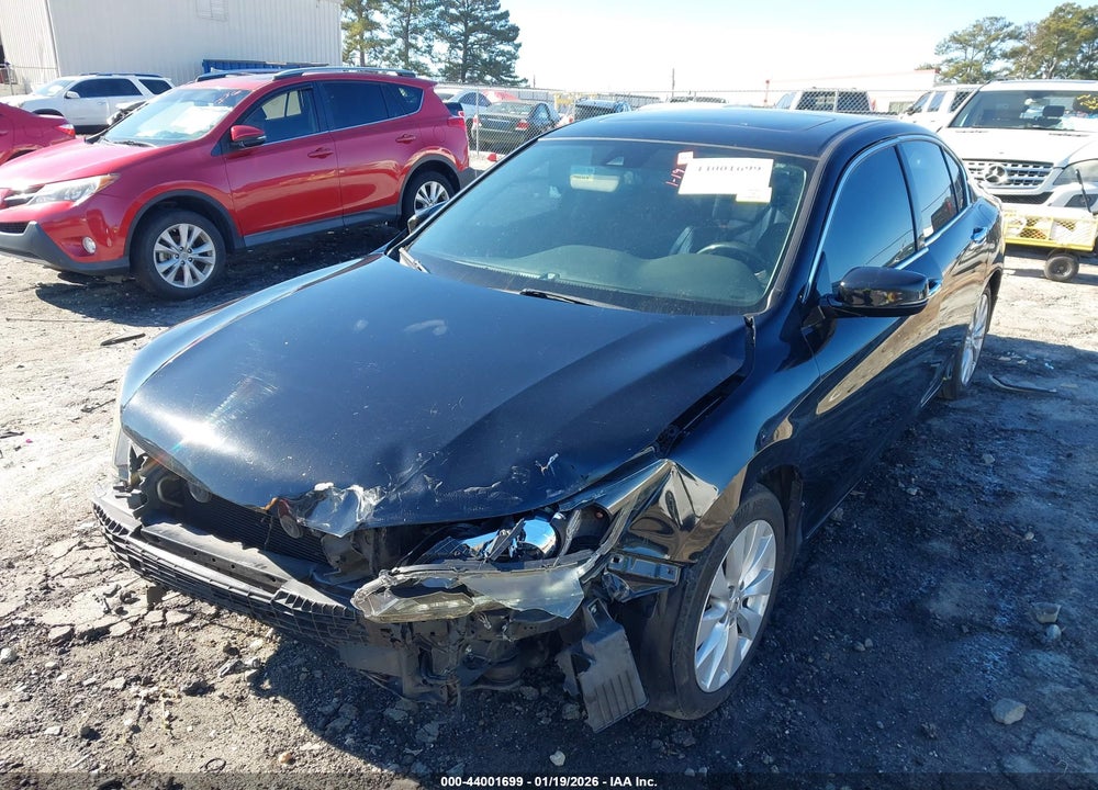 2015 HONDA ACCORD EX-L V-6 VIN: 1HGCR3F84FA018975