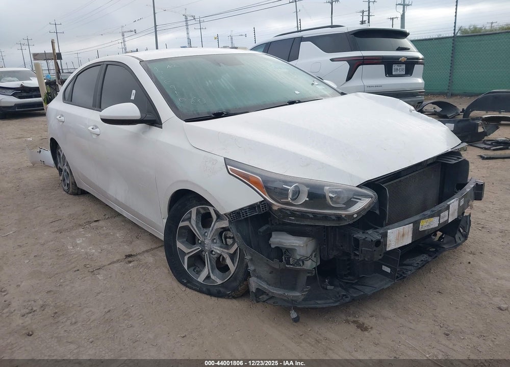 2021 KIA FORTE LXS VIN: 3KPF24AD4ME396959