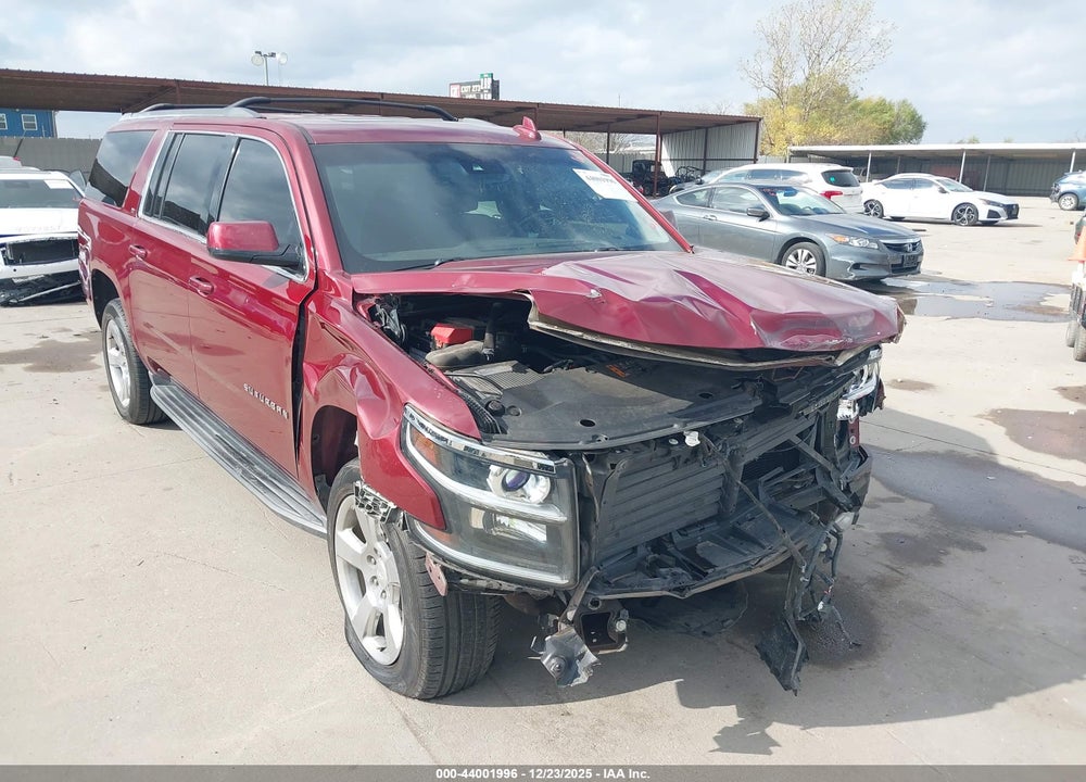 2017 CHEVROLET SUBURBAN LT VIN: 1GNSCHKCXHR263794