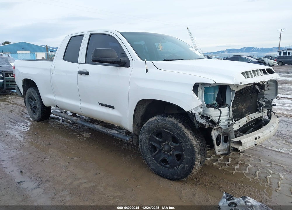 2014 TOYOTA TUNDRA SR 4.6L V8 VIN: 5TFUM5F13EX058668